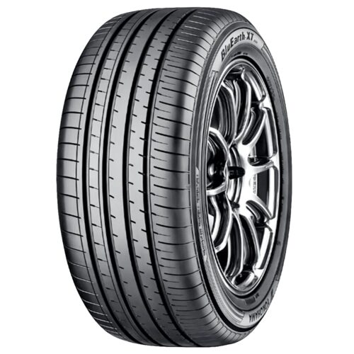 225/65 R17 YOKOHAMA BLUEARTH-XT AE61 106V  (C,A,68)